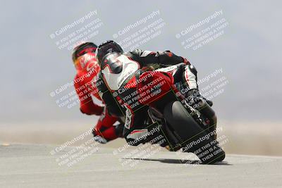 media/Apr-10-2022-SoCal Trackdays (Sun) [[f104b12566]]/Turn 9 Backside (1120am)/